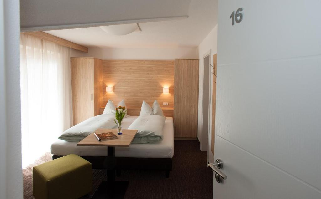 Hotel Stifter Лутаго Номер фото